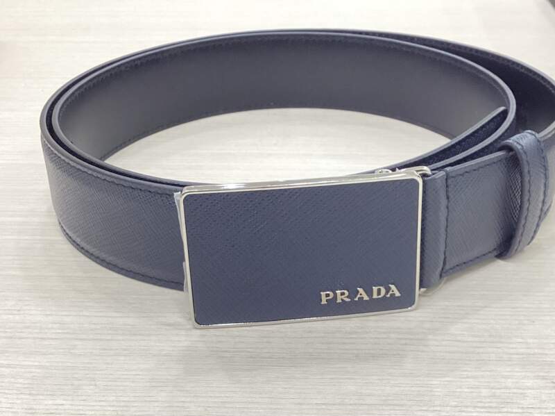 PRADA ベルト高価買取中。