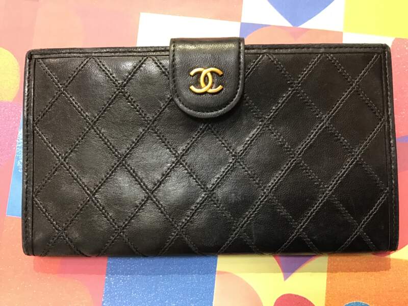 CHANEL 財布 お買取しました。