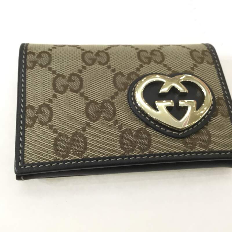 GUCCI　GG柄　カード入れ