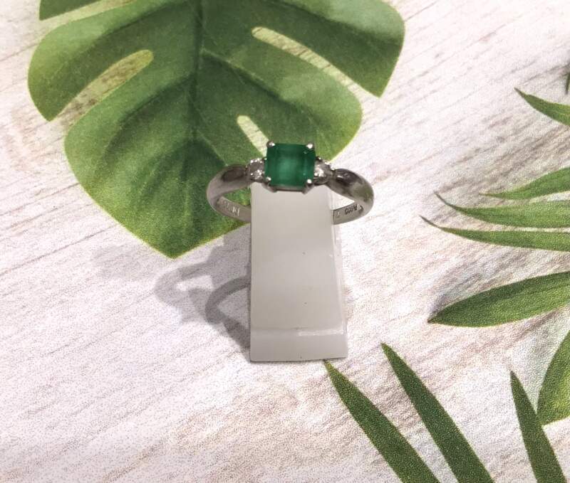 🌿プラチナ   エメラルド   リング  をお買取りしました。🌿