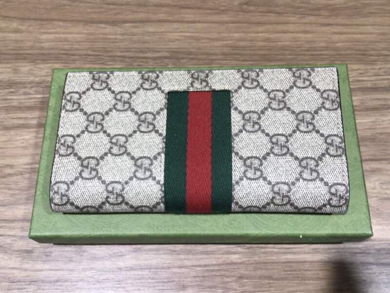 GUCCIの長財布お買取りしました。