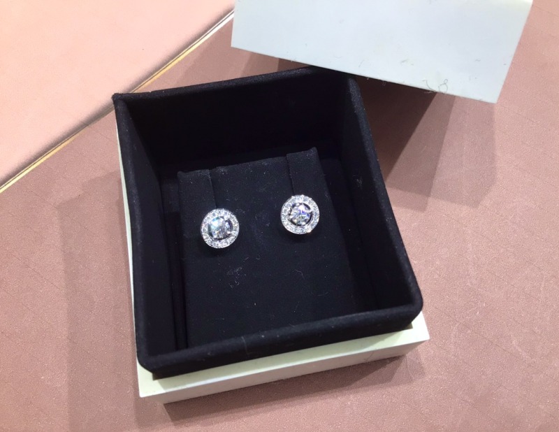 💎プラチナ ダイヤモンド ピアス 買取いたしました💎