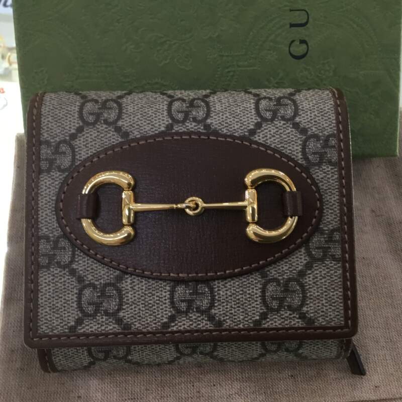 GUCCI サイフ スクリームホースポットウォレット