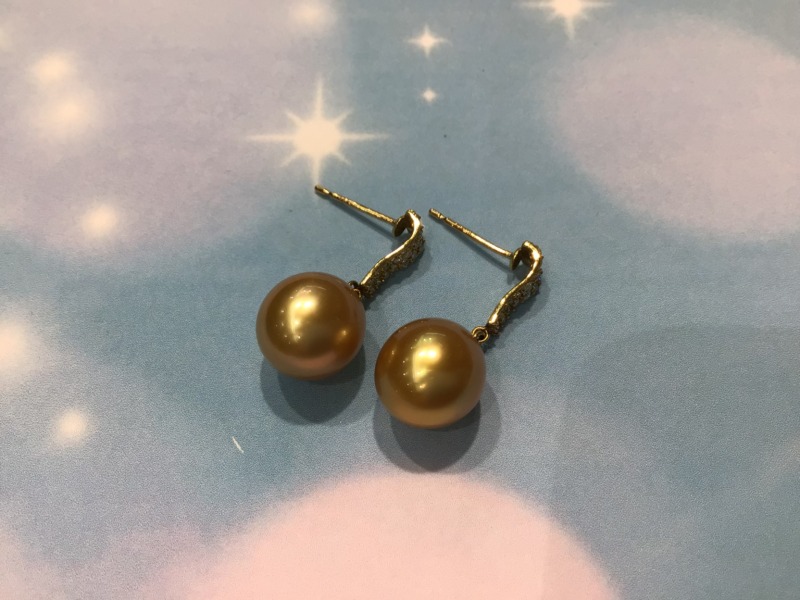 18金ピアス をお買取しました。