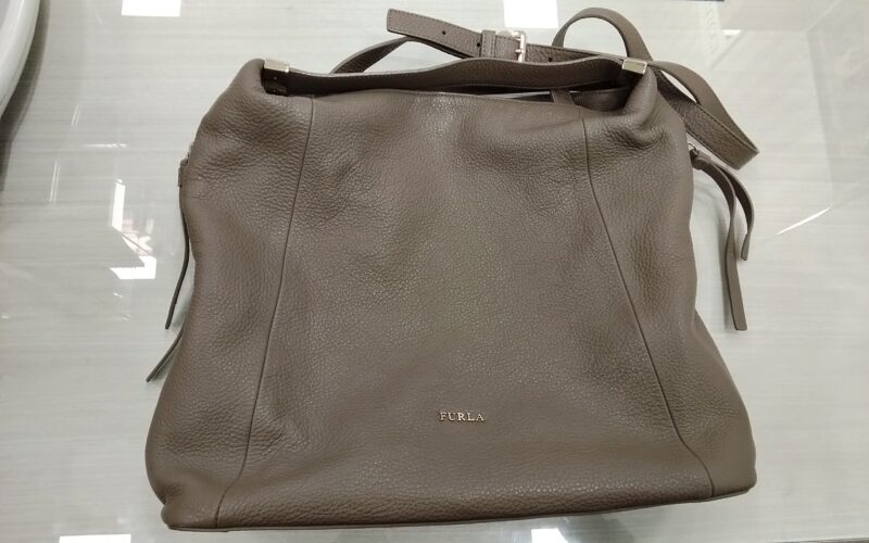 FURLA  バッグ  をお買い取り致しました。