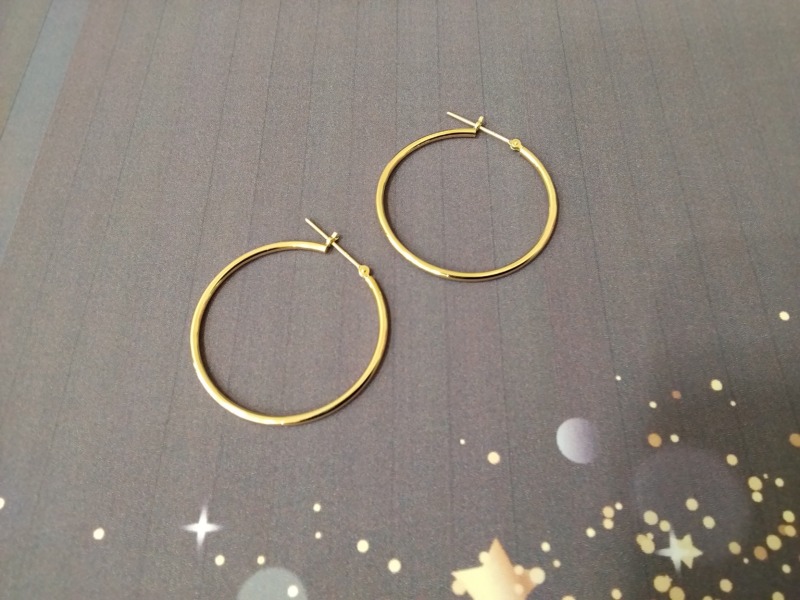 18金 ピアス をお買い取りしました。