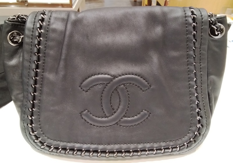 CHANEL(シャネル)　ラグジュアリーライン　ショルダーバッグ　をお買取りいたしました。